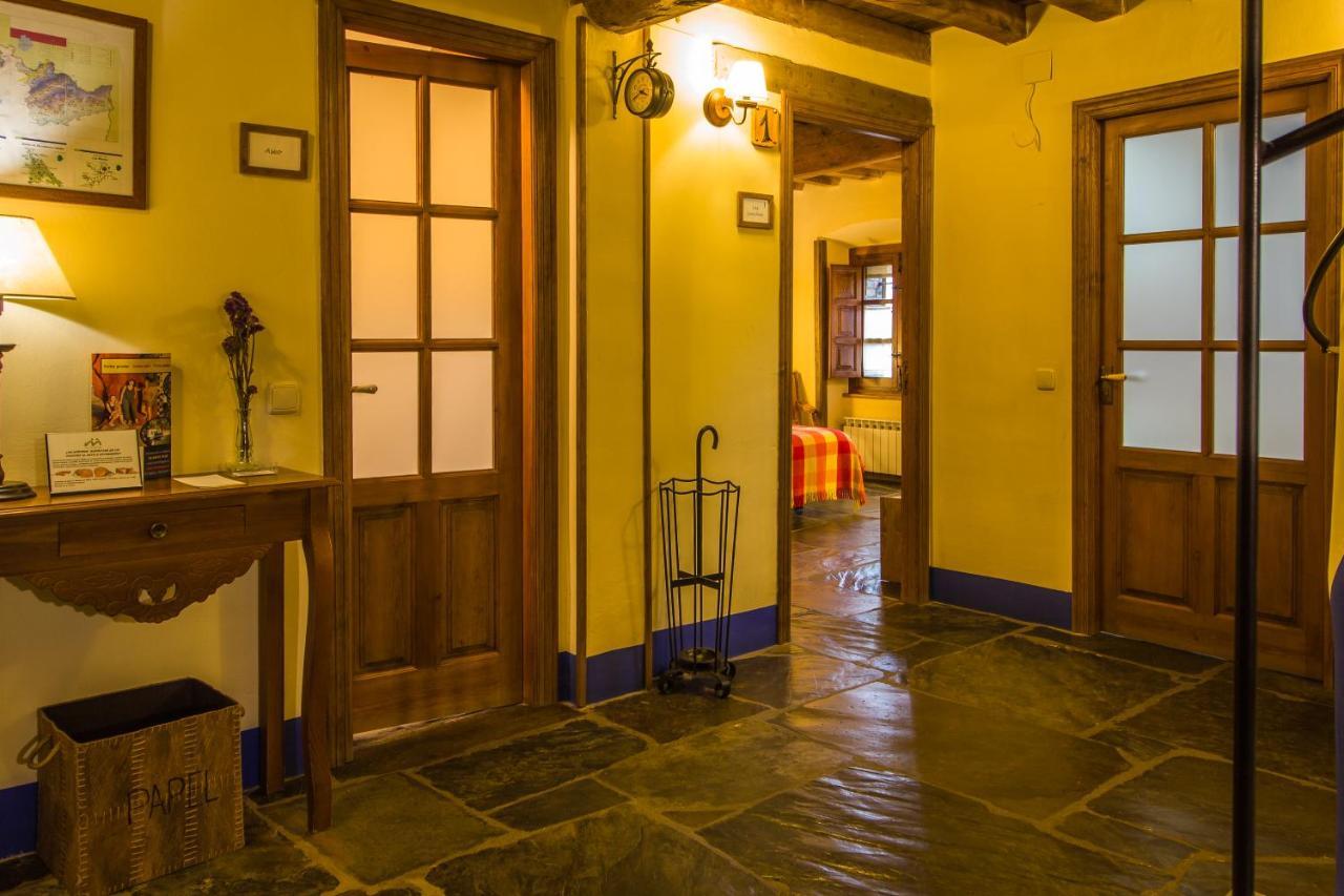 Casa Rural Del Corral 말파르티다데플라센시아 외부 사진