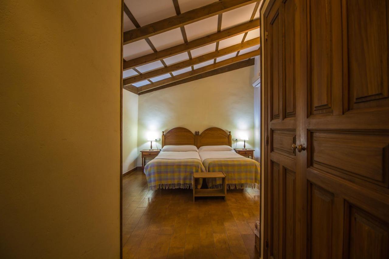 Casa Rural Del Corral 말파르티다데플라센시아 외부 사진